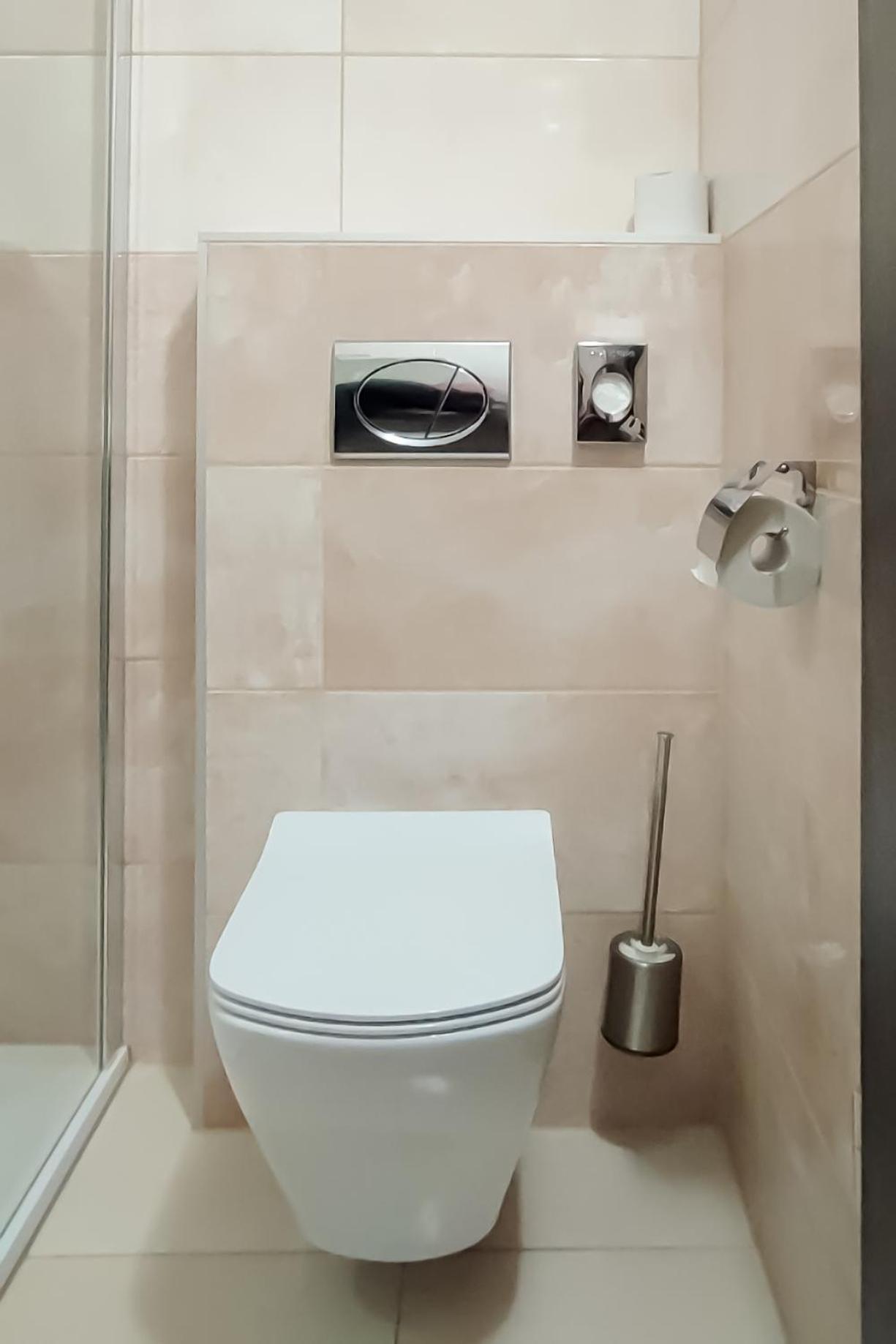 Bubble Hotel Es Rendezvenykoezpont Zalaegerszeg Bagian luar foto